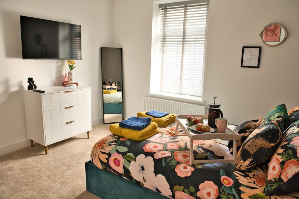Quirky & Comfortable